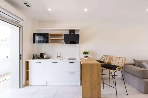 V Luxury Suites in Korfoe — foto 16