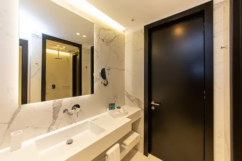 Unik Hotel in Tirana — foto 26