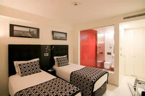 Faro Boutique Hotel in Mexilhoeira Grande — foto 21