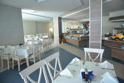 Sineva Beach in Sveti Vlas — foto 15