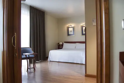 Hotel Zentral Gijón Rey Pelayo in Gijon — foto 28