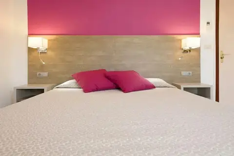 Hostal Mari in Sant Antoni de Portmany — foto 15