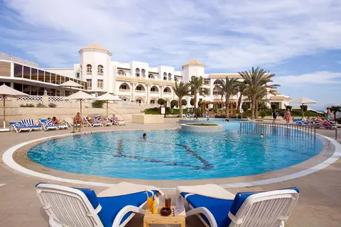 Old Palace Resort in Pool bar, foto 28