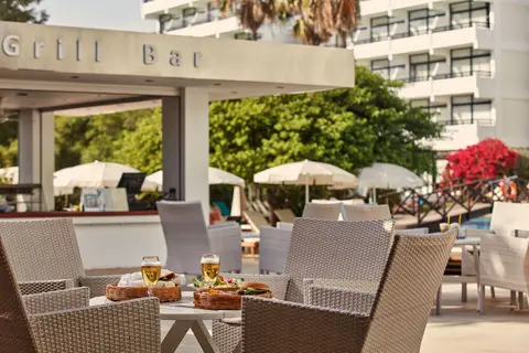 Grecian Bay Hotel in Ayia Napa — foto 6
