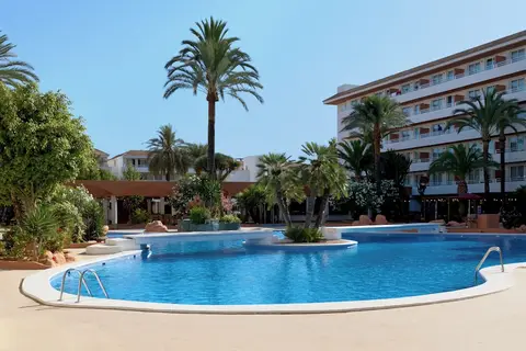 tent Calvia Beach in Magaluf — foto 30