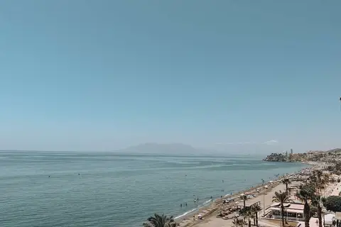 Fay Victoria Beach in Rincón de la Victoria — foto 16