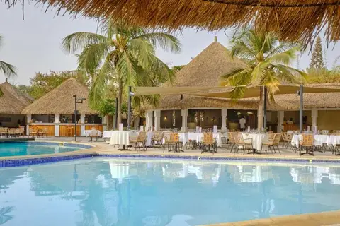 Royam Hotel in Saly Portudal — foto 3