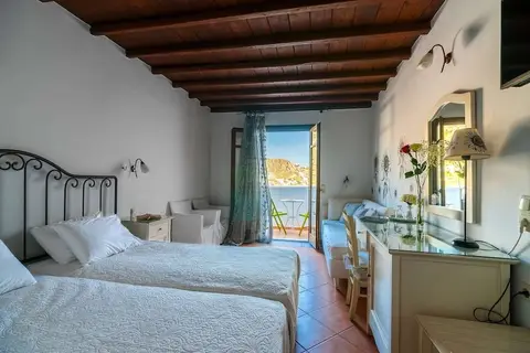 Paradision Hotel in Τούρλος — foto 5