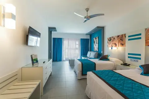 Hotel Riu Republica in Salvaleón de Higüey — foto 30