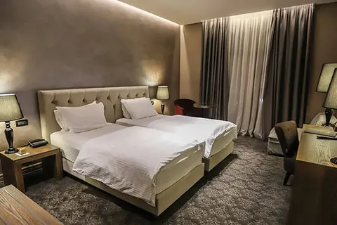 Hotel Mondial in Tirana — foto 3