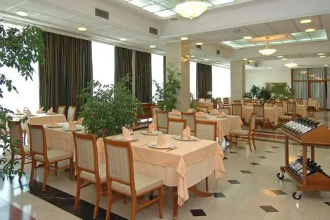 Aleksandar Palace in Cкoпje — foto 15