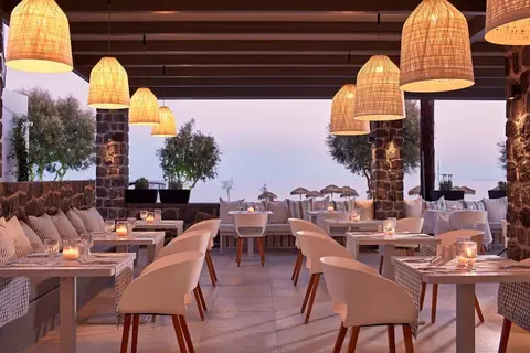 Aqua Blue Hotel - Member Of KD Hotels & Resorts in Santorini Sky, Luxury Resort, foto 9
