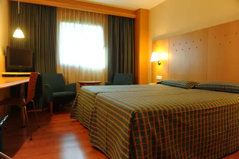 Hotel Puerta Santander in Santander, foto 24