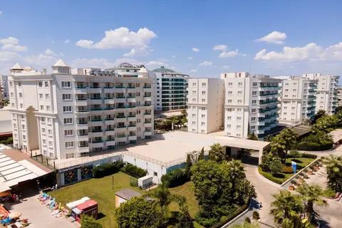 Wyndham Garden Lara in Aksu — foto 7