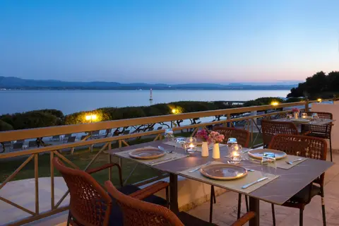 Negroponte Resort Eretria in Αμάρυνθος — foto 24