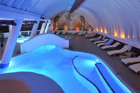 Family Hotel Schloss Rosenegg foto 4