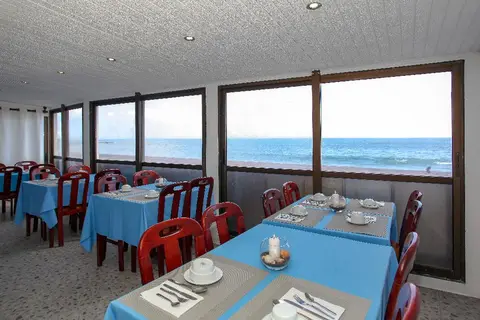 Aparthotel Barracuda in Ponta Delgada — foto 2