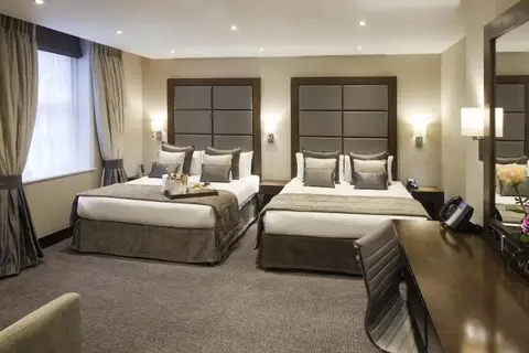 The Wellington in Londen — foto 13