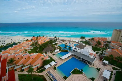 Wyndham Grand Cancun All Inclusive Resort & Villas in Cancùn — foto 4