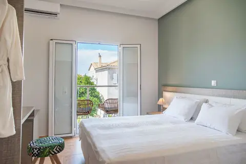 Nuevo Vista Boutique Hotel in Δημοτική Ενότητα Λευκιμμαίων — foto 4