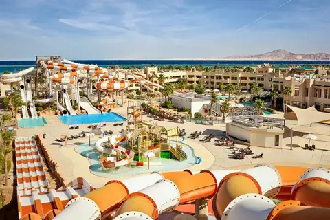 Coral Sea Waterworld in نبق