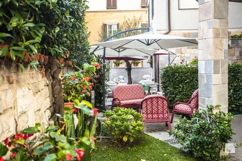 Hotel Alessandro Della Spina in Pisa