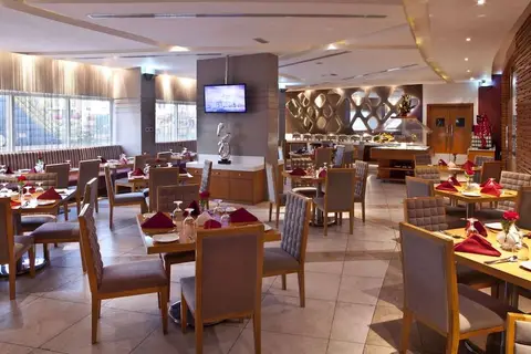 Landmark Grand Hotel in ديرة — foto 13