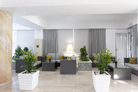Vrissaki Hotel Apartments in Paralimni — foto 3