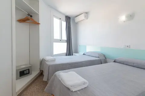 Magaluf Playa Apartments in Magaluf — foto 12