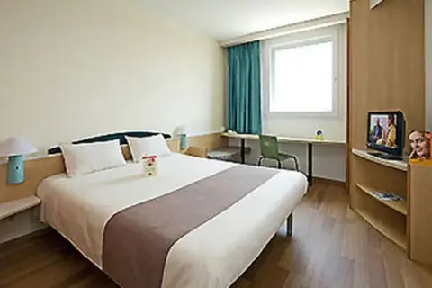 ibis Barcelona Meridiana in Barcelona — foto 12