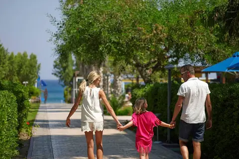 Esperides Beach in Φαληράκι — foto 27