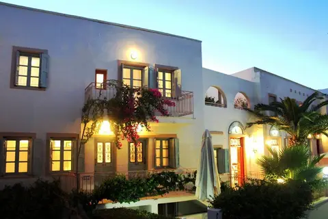 Nissia Kamares Hotel Apartments in Καρδάμαινα — foto 2