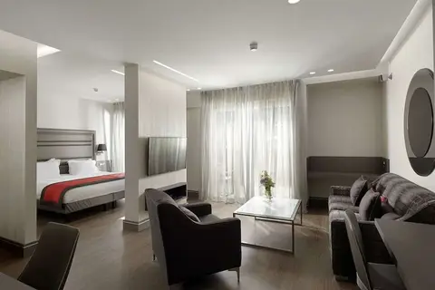 Holiday Suites Arnis Street in Athene — foto 3