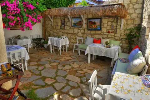 Bedirhan Konak in Çeşme, foto 7
