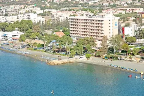 Poseidonia Beach Hotel in Limassol — foto 26