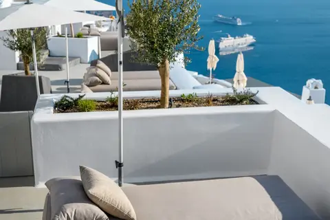 Iconic Santorini Hotel in Thira Municipal Unit