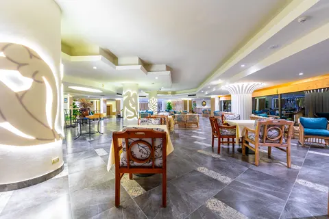 Flamenco Beach & Resort in Al Qusair City — foto 23