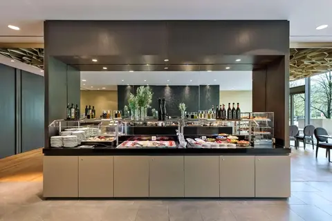 DoubleTree by Hilton Vienna Schonbrunn in Wenen — foto 27
