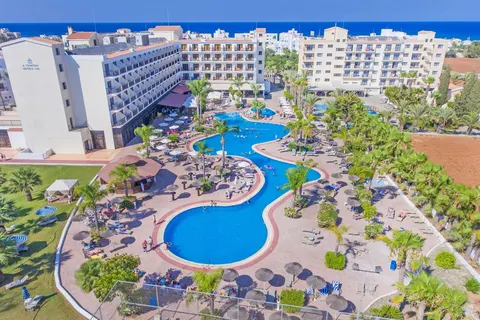 Tsokkos Gardens Hotel in Paralimni