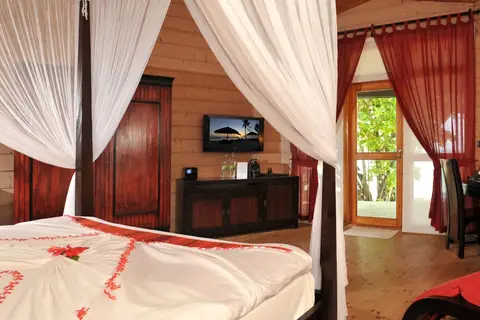 Komandoo Island Resort & Spa in ނައިފަރު — foto 26