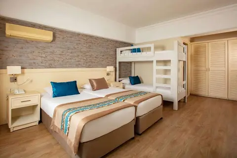 Palmin Hotel in Kuşadası — foto 4