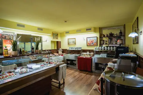City Hotel Unio in Boedapest — foto 21