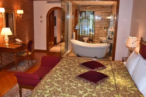 Xheko Imperial Luxury Hotel & SPA in Tirana — foto 8