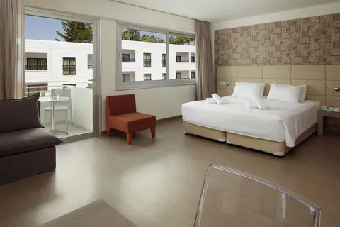 MelpoAntia Luxury Apartments & Suites in Ayia Napa — foto 16