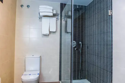BLUESEA Dimona Suites in Torremolinos — foto 14