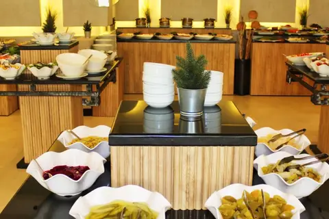 Babaylon Hotel in Cesme — foto 16