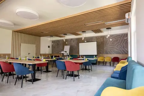 Airport Hotel Budapest in Vecsés — foto 14