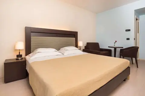Garden Suites Umag Plava Laguna in Bašanija — foto 11