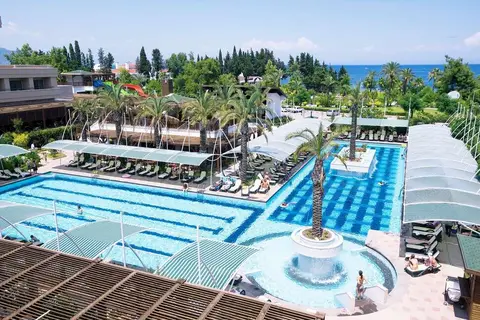Hotel Crystal de Luxe Comfort Collection in Kemer