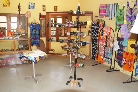 Lemon Creek Hotel Resort in Sukuta — foto 14